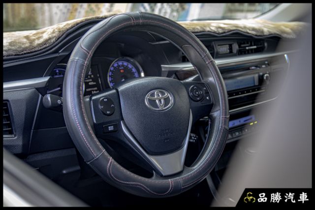 【1.8L S+】LED尾燈 方向盤快控鍵 恆溫空調 IKEY 定速巡航  第10張相片