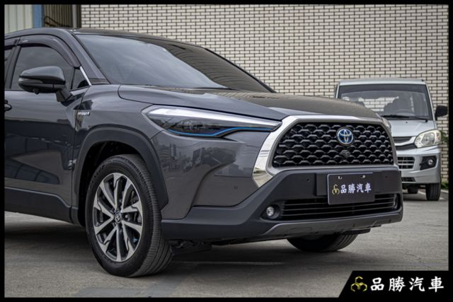 【油電旗艦版】一手車原鈑件 電動椅 IKEY 電尾門 環景 ACC 定速  第3張相片