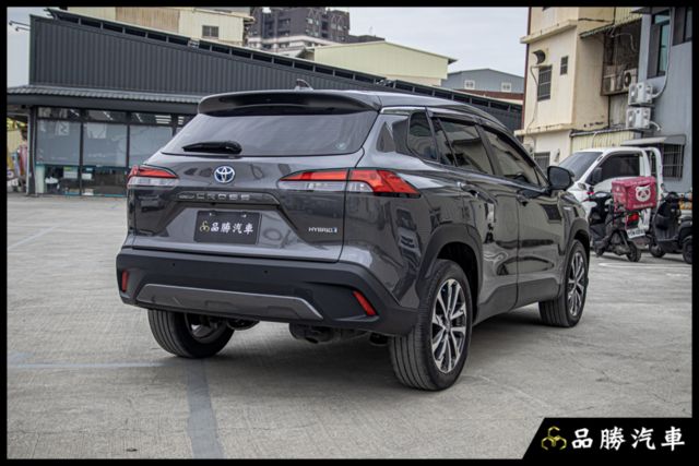 【油電旗艦版】一手車原鈑件 電動椅 IKEY 電尾門 環景 ACC 定速  第4張相片