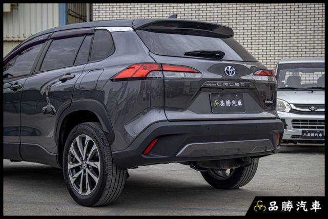 【油電旗艦版】一手車原鈑件 電動椅 IKEY 電尾門 環景 ACC 定速  第6張相片