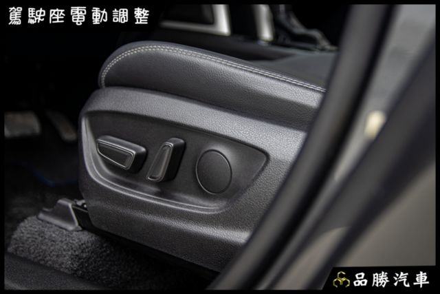 【油電旗艦版】一手車原鈑件 電動椅 IKEY 電尾門 環景 ACC 定速  第8張相片