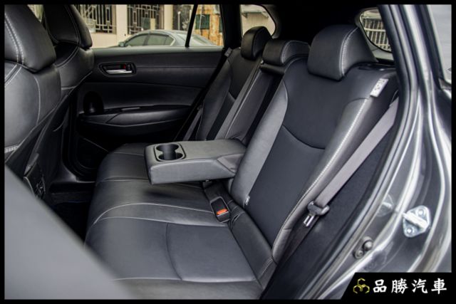 【油電旗艦版】一手車原鈑件 電動椅 IKEY 電尾門 環景 ACC 定速  第9張相片