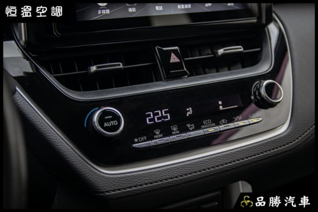 【油電旗艦版】一手車原鈑件 電動椅 IKEY 電尾門 環景 ACC 定速  第17張相片