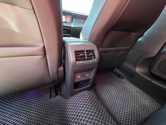 【1.2T Allure】LED日行燈 換檔撥片 分區溫控 中控螢幕 環景 IKEY 定速ACC  第9張相片