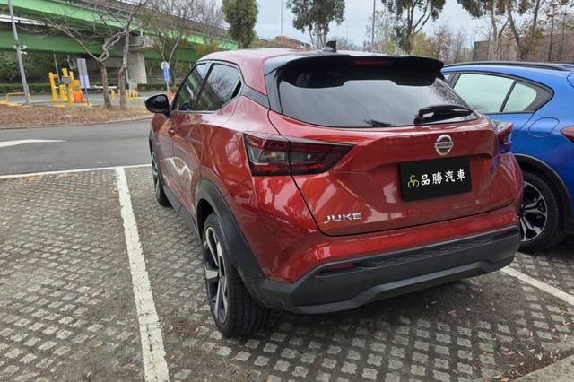 【1.0T駕趣享樂版】原鈑件 換檔撥片 恆溫 導航 IKEY 定速 環景  第4張相片