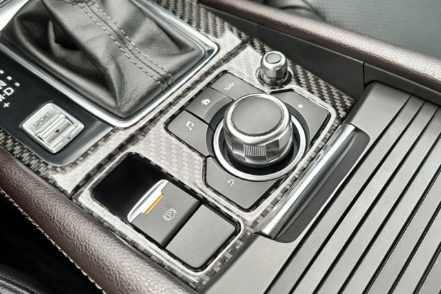 【2.0旗艦型】原鈑件 換檔撥片 分區溫控 電動椅 BOSE音響 導航 IKEY 定速  第17張相片