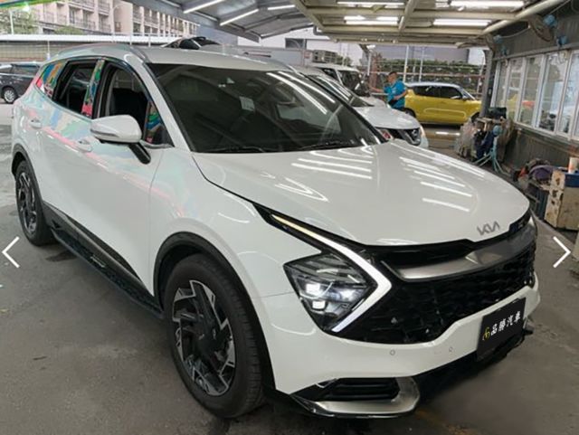 【APEX版】12.3吋全景曲面螢幕 HK音響 電子旋鈕排檔 感應式電動尾門  第1張相片