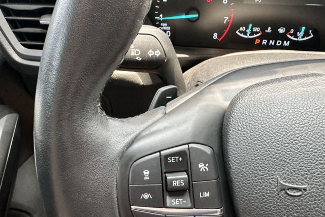 【1.5T佛心版】原鈑件 渦輪增壓 換檔撥片 恆溫 Carplay 定速 Level 2跟車  第10張相片