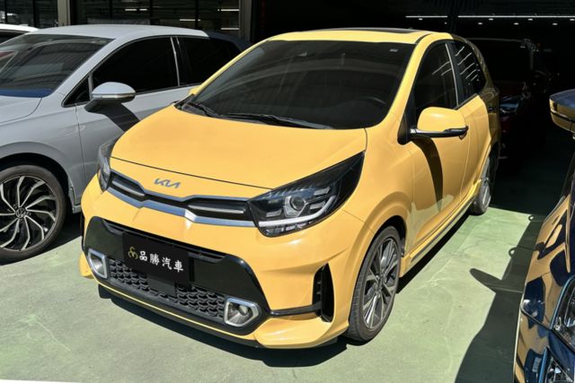 【1.2L GT-LINE】原鈑件 空力套件 天窗 恆溫 IKEY 定速 Apple carplay  第1張相片