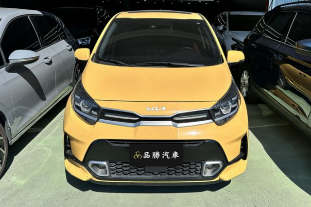 【1.2L GT-LINE】原鈑件 空力套件 天窗 恆溫 IKEY 定速 Apple carplay  第2張相片