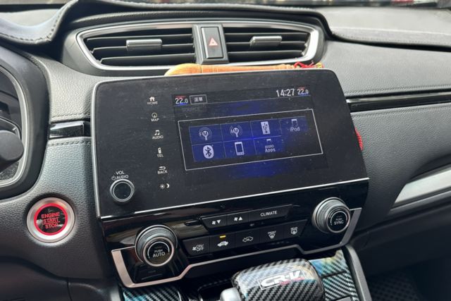 【VTI-S】原鈑件 自家用車 換檔撥片 分區溫控 IKEY 電動尾門 定速 ACC  第7張相片
