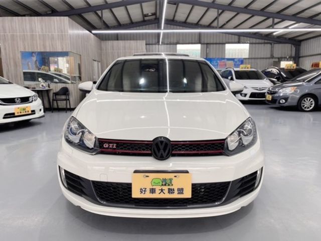 VOLKSWAGEN福斯 GOLF GTI  第2張相片