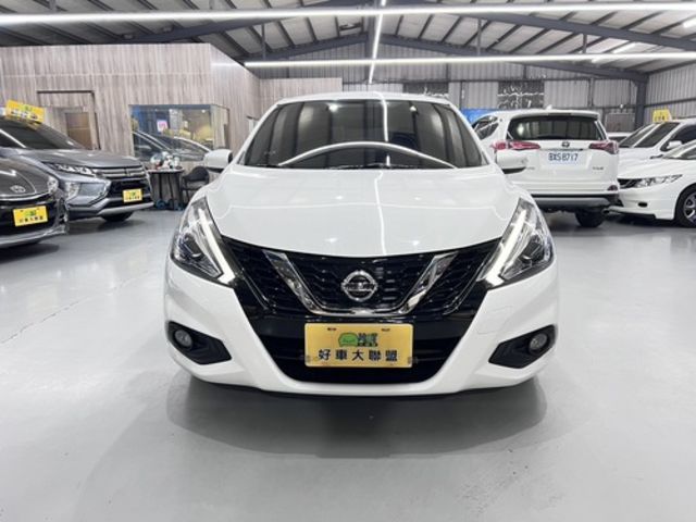 NISSAN日產 TIIDA  第3張相片