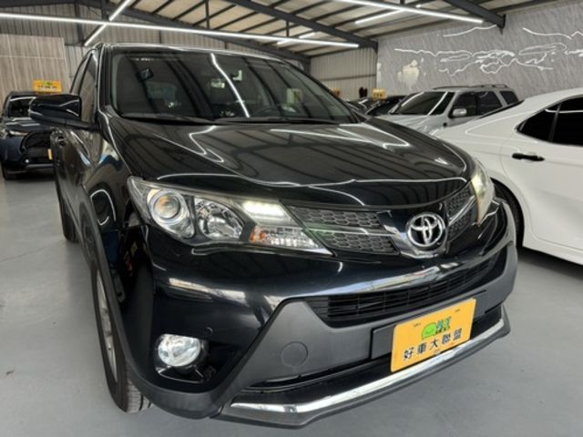 TOYOTA豐田 RAV4  第3張相片