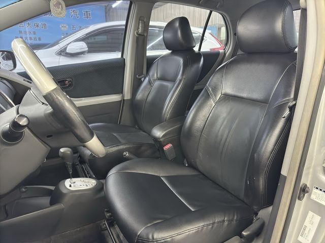 TOYOTA豐田 YARIS  第4張相片