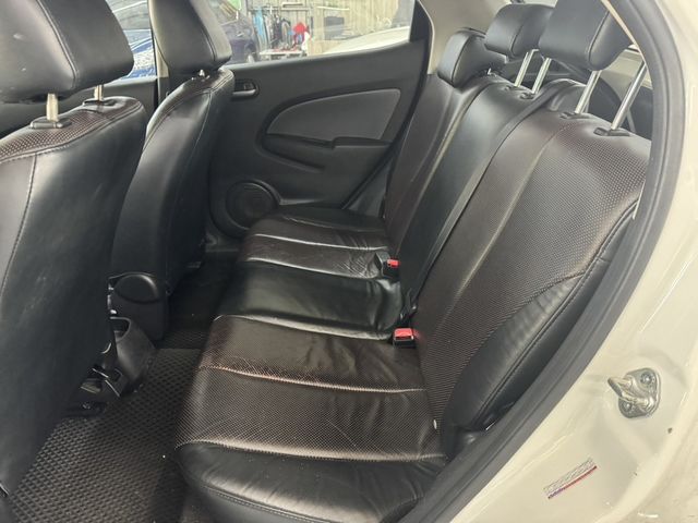 MAZDA馬自達 MAZDA 2  第6張相片