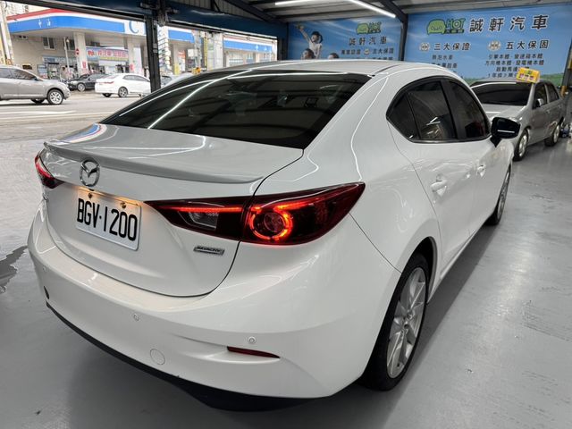 MAZDA馬自達 MAZDA 3  第5張相片