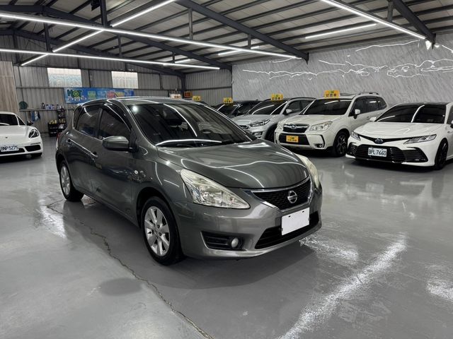 NISSAN日產 TIIDA  第5張相片