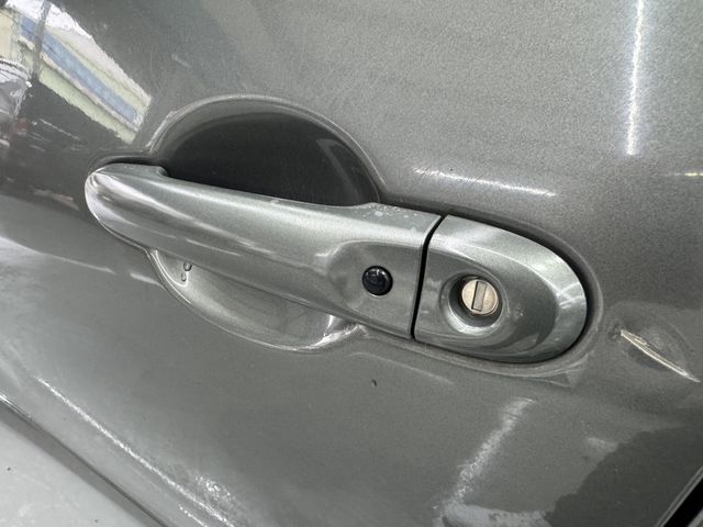NISSAN日產 TIIDA  第11張相片