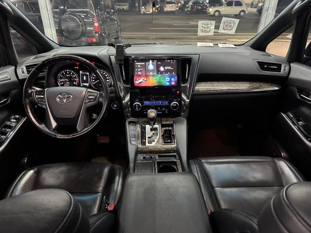TOYOTA豐田 ALPHARD  第9張相片