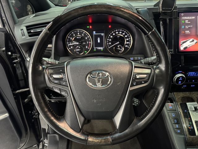 TOYOTA豐田 ALPHARD  第11張相片
