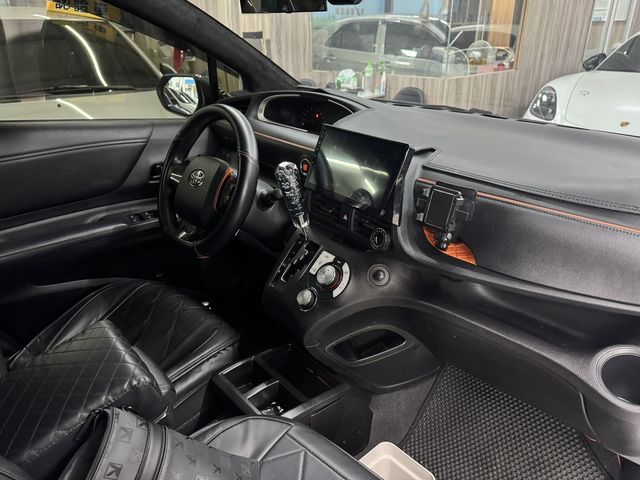 TOYOTA豐田 SIENTA  第2張相片