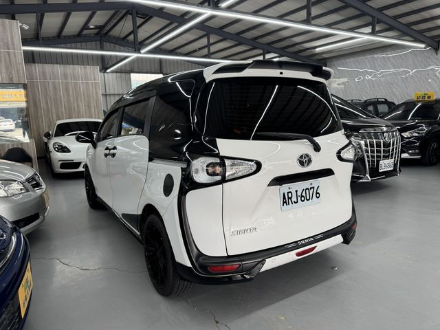 TOYOTA豐田 SIENTA  第3張相片