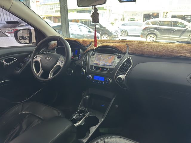 HYUNDAI現代 IX35  第7張相片
