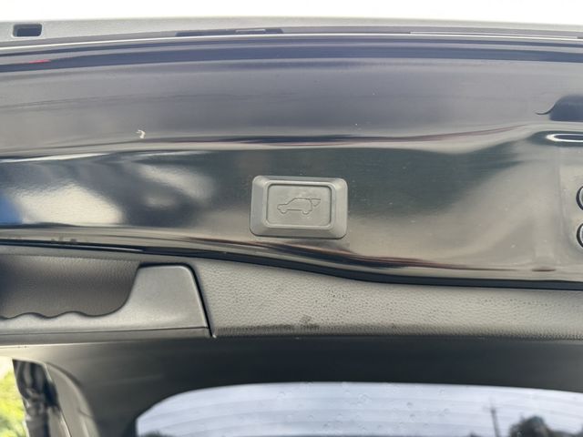 TOYOTA豐田 RAV4  第2張相片