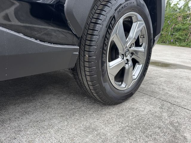 TOYOTA豐田 RAV4  第9張相片
