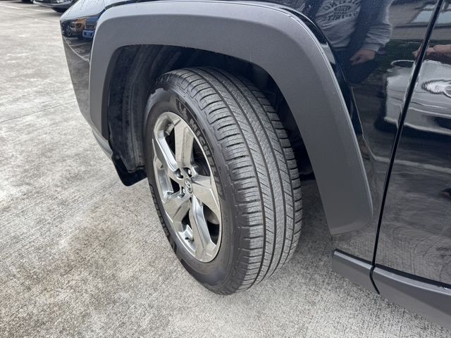 TOYOTA豐田 RAV4  第10張相片