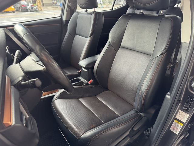 TOYOTA豐田 ALTIS  第4張相片