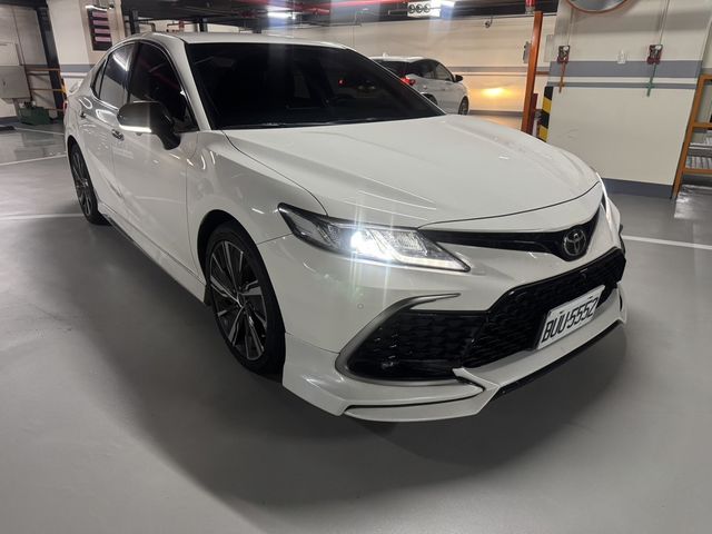 TOYOTA豐田 CAMRY  第2張相片