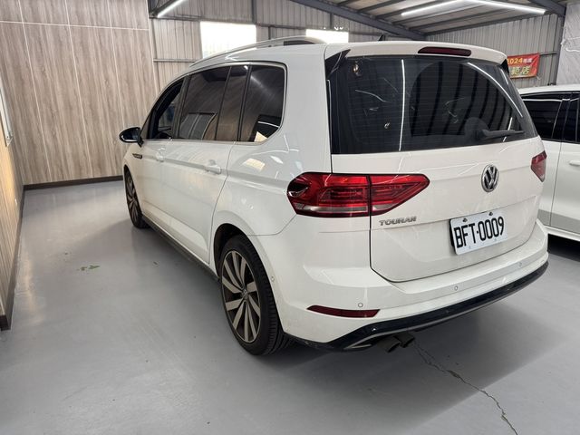 VOLKSWAGEN福斯 TOURAN  第1張相片