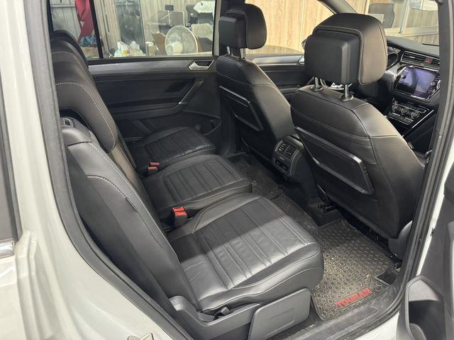 VOLKSWAGEN福斯 TOURAN  第4張相片