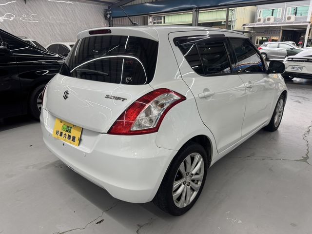 SUZUKI鈴木 SWIFT  第2張相片