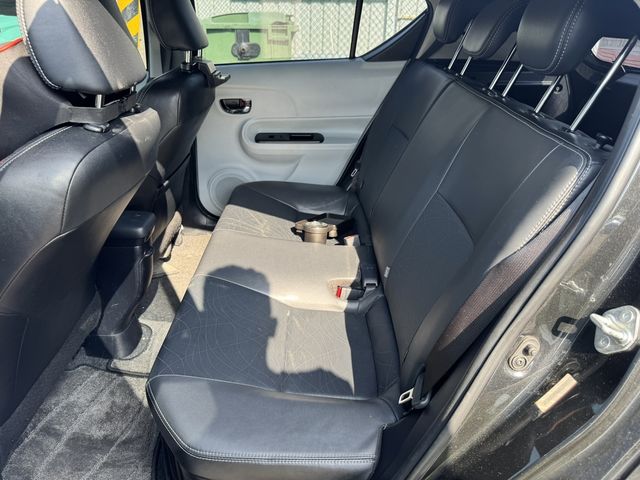 TOYOTA豐田 PRIUS C  第4張相片