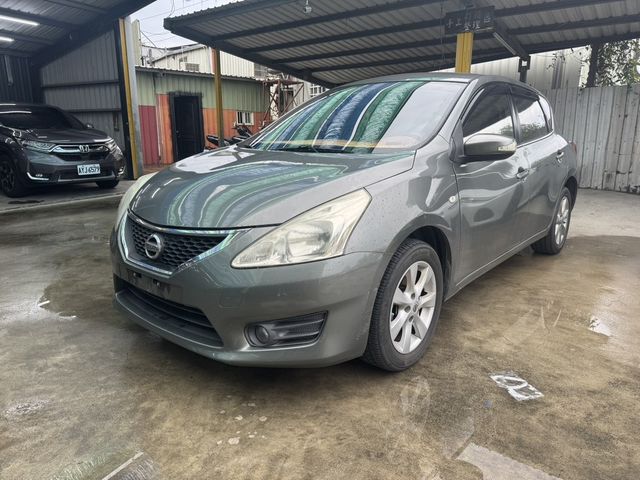 NISSAN日產 TIIDA  第2張相片