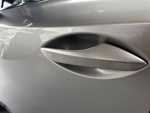 LEXUS凌志 NX300H  第5張相片
