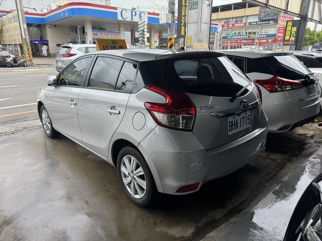 TOYOTA豐田 YARIS  第2張相片