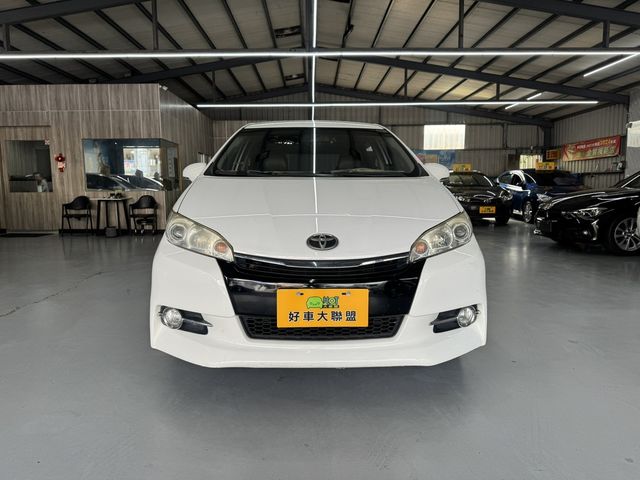 TOYOTA豐田 WISH  第5張相片