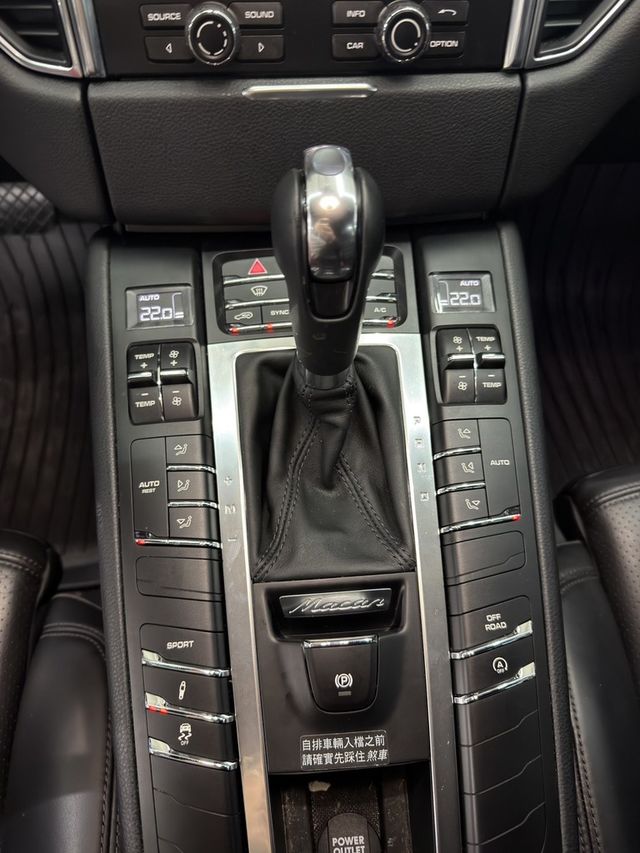 PORSCHE保時捷 MACAN S  第12張相片