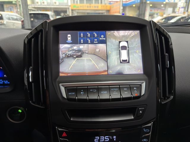 LUXGEN納智捷 U6 TURBO  第11張相片