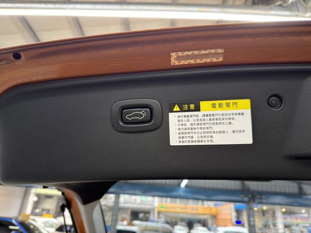 LUXGEN納智捷 U6 TURBO  第14張相片