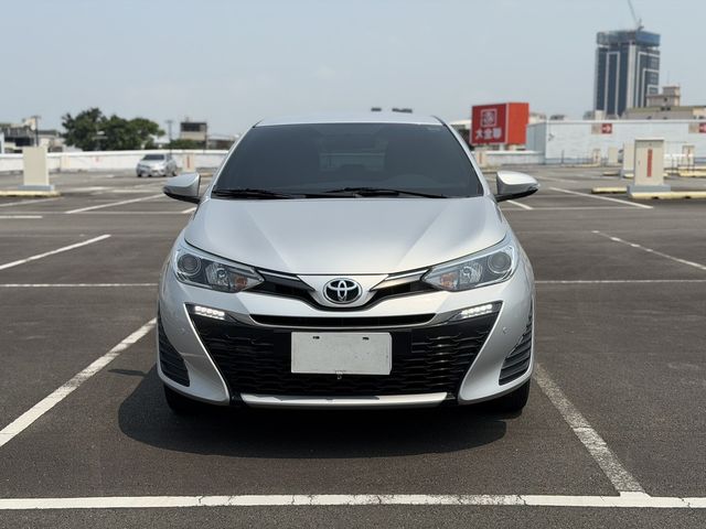 TOYOTA豐田 YARIS  第2張相片