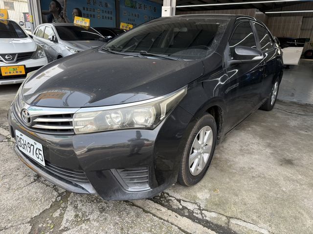 TOYOTA豐田 ALTIS  第1張相片