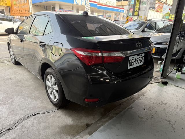 TOYOTA豐田 ALTIS  第5張相片