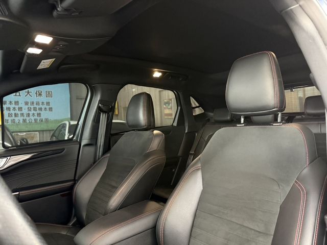 FORD福特 KUGA  第4張相片