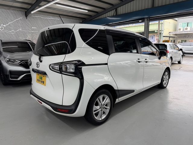 TOYOTA豐田 SIENTA  第6張相片