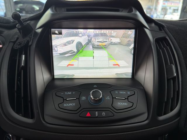 FORD福特 KUGA  第11張相片